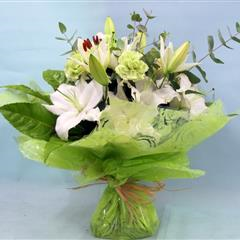 LOVELY LILIES 