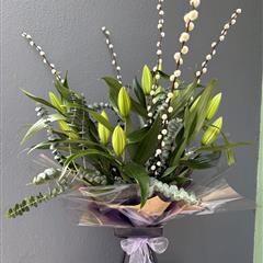 LOVELY LILIES BOUQUET
