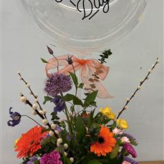 Balloon Arrangement with Bold Colours